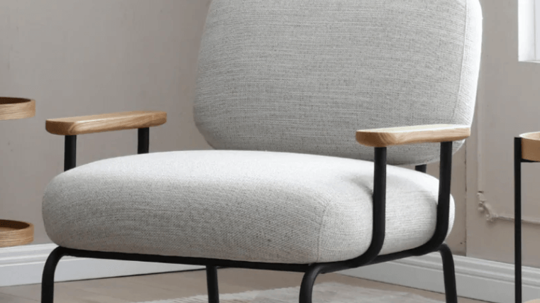 The Timeless Appeal of Modern Armchairs: A Design Icon for Every Home
