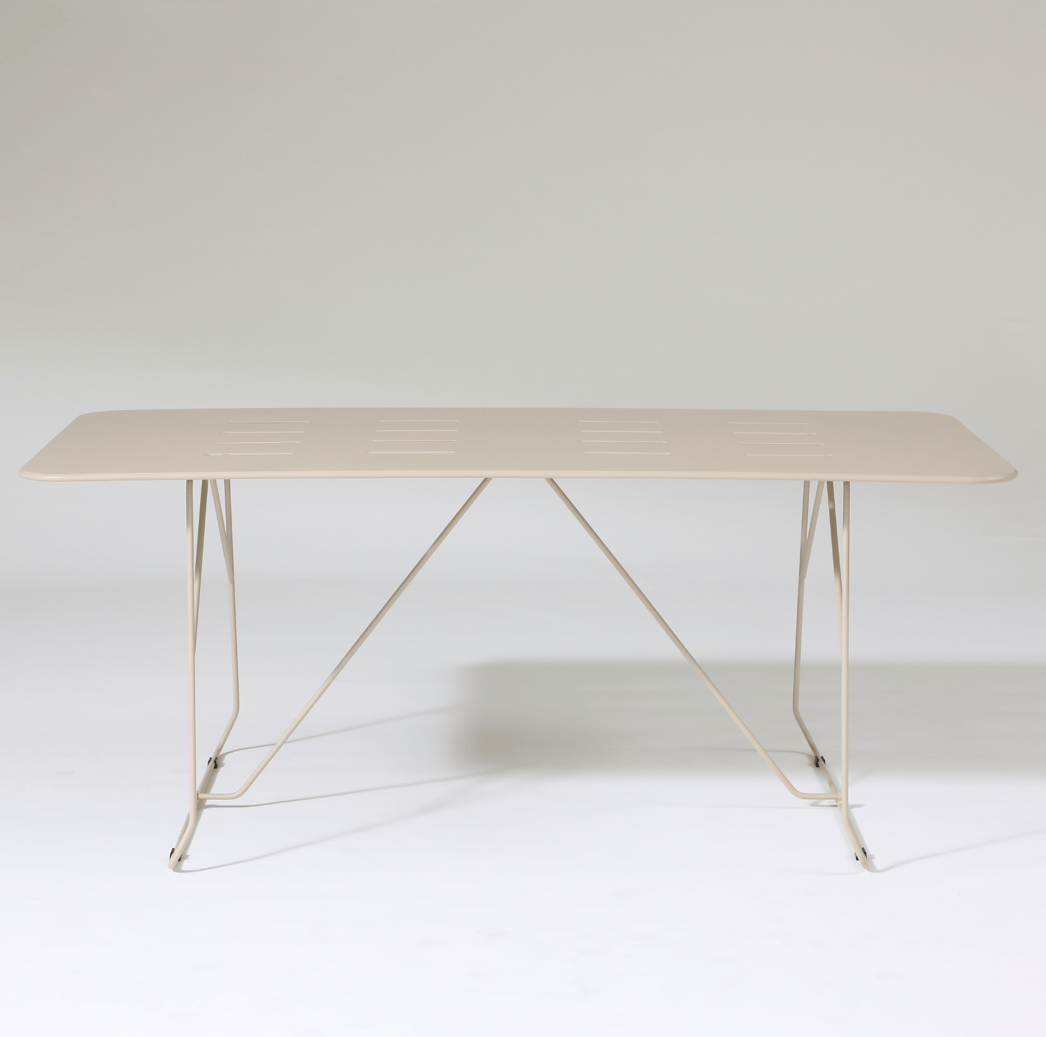 Seek & Ramble Dining Tables Parco Outdoor 180cm Dining Table Sand
