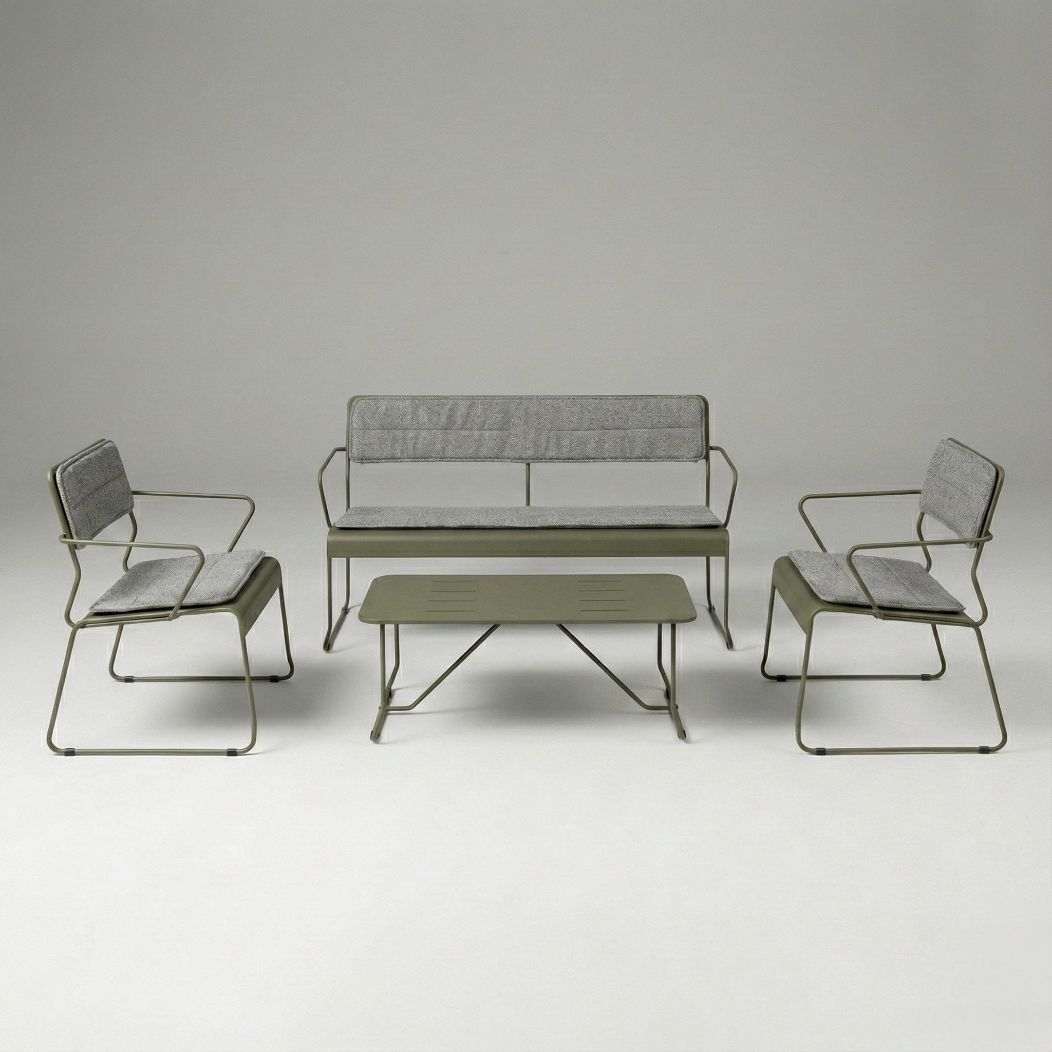 Seek & Ramble Armchair Parco Outdoor 4 pce Lounge Set Olive