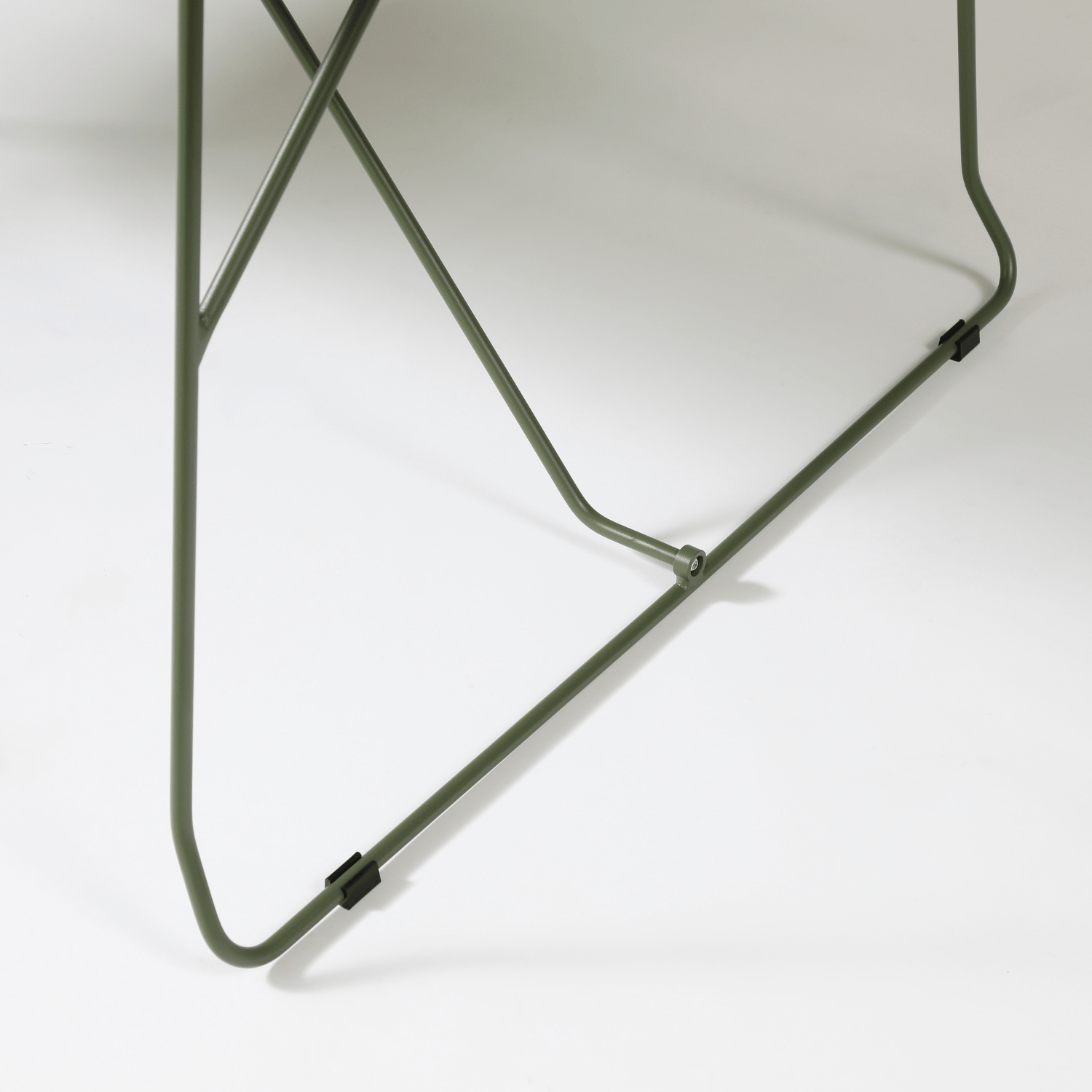 Seek & Ramble Benches Parco Outdoor Bench Olive