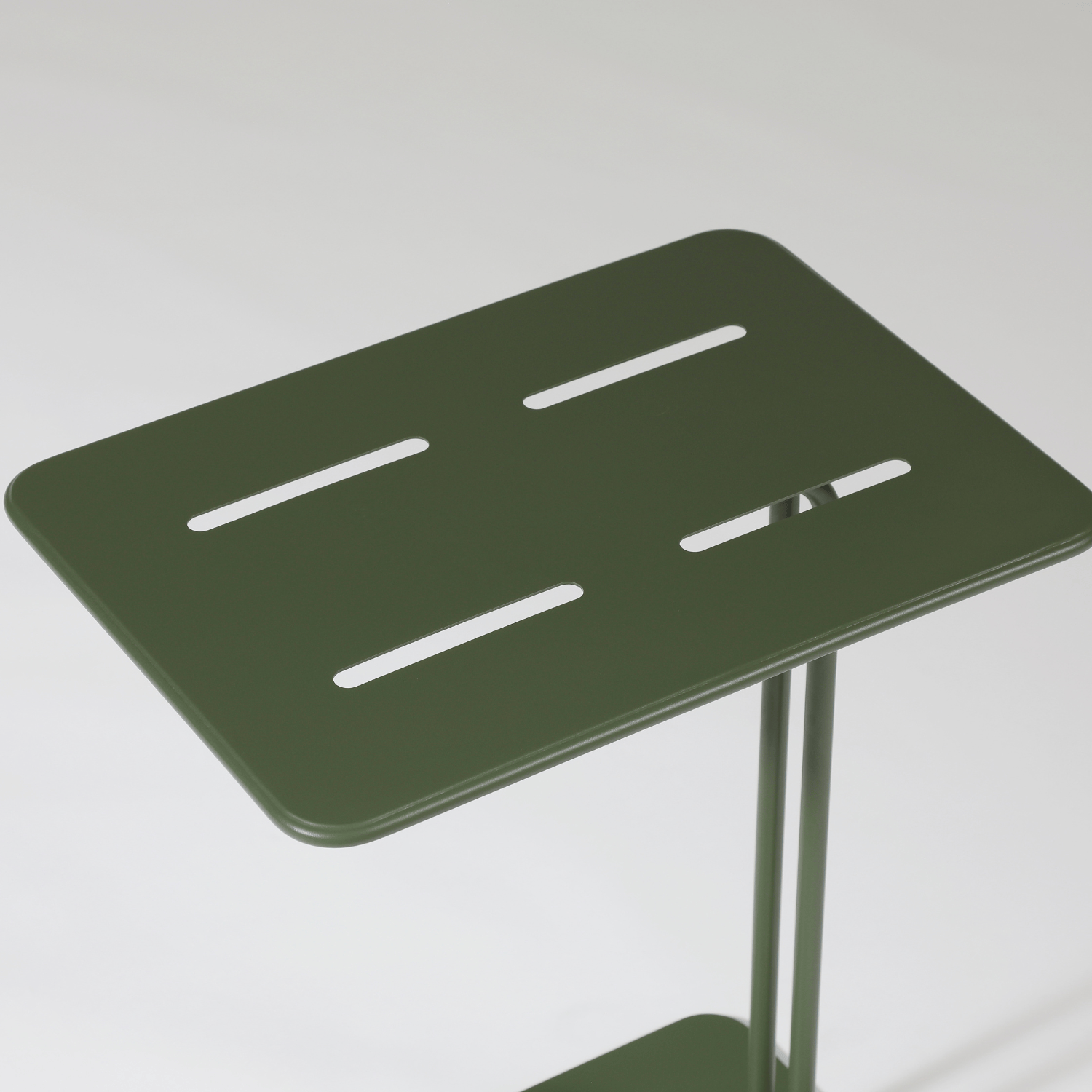 Seek & Ramble Side Tables Parco Outdoor C Side Table Olive