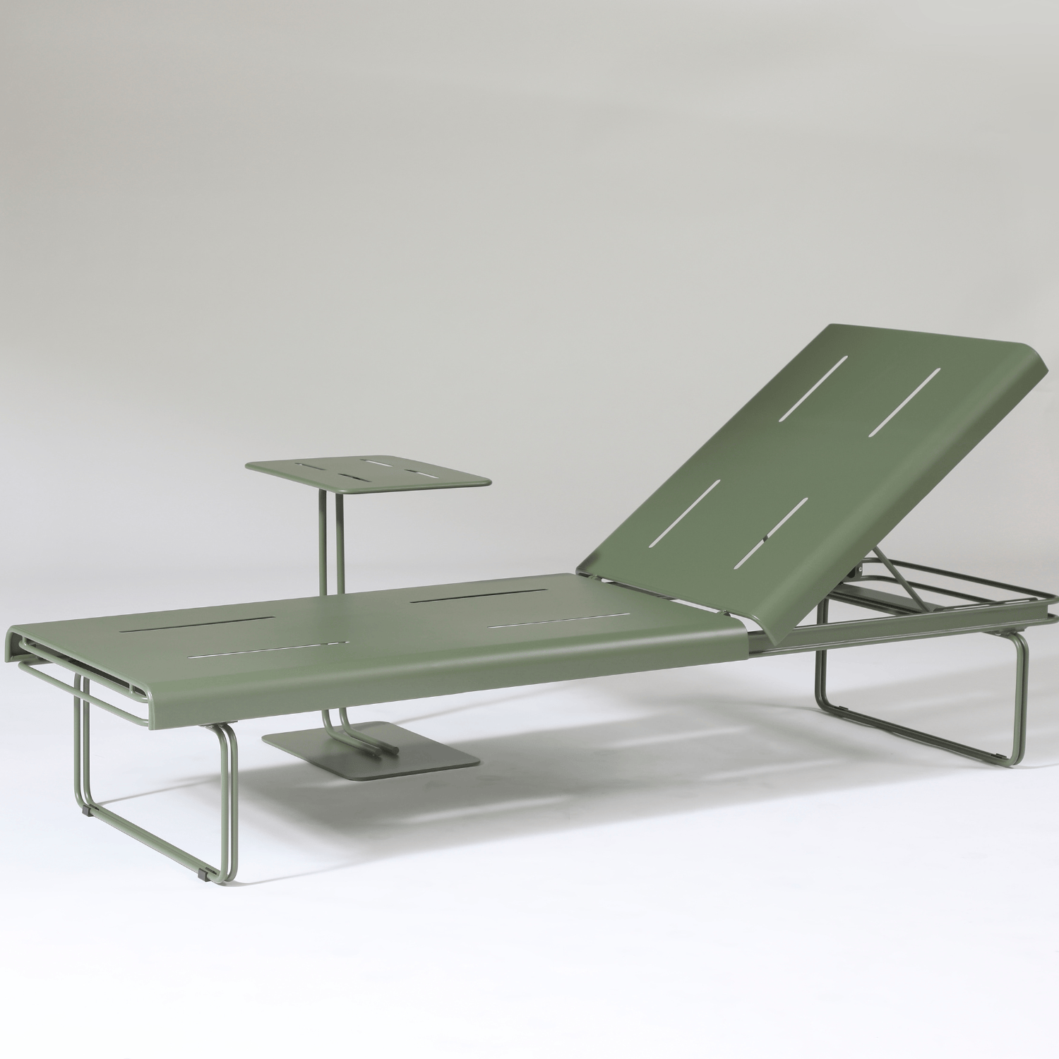Seek & Ramble Sunbed Parco Outdoor Sun Bed Olive