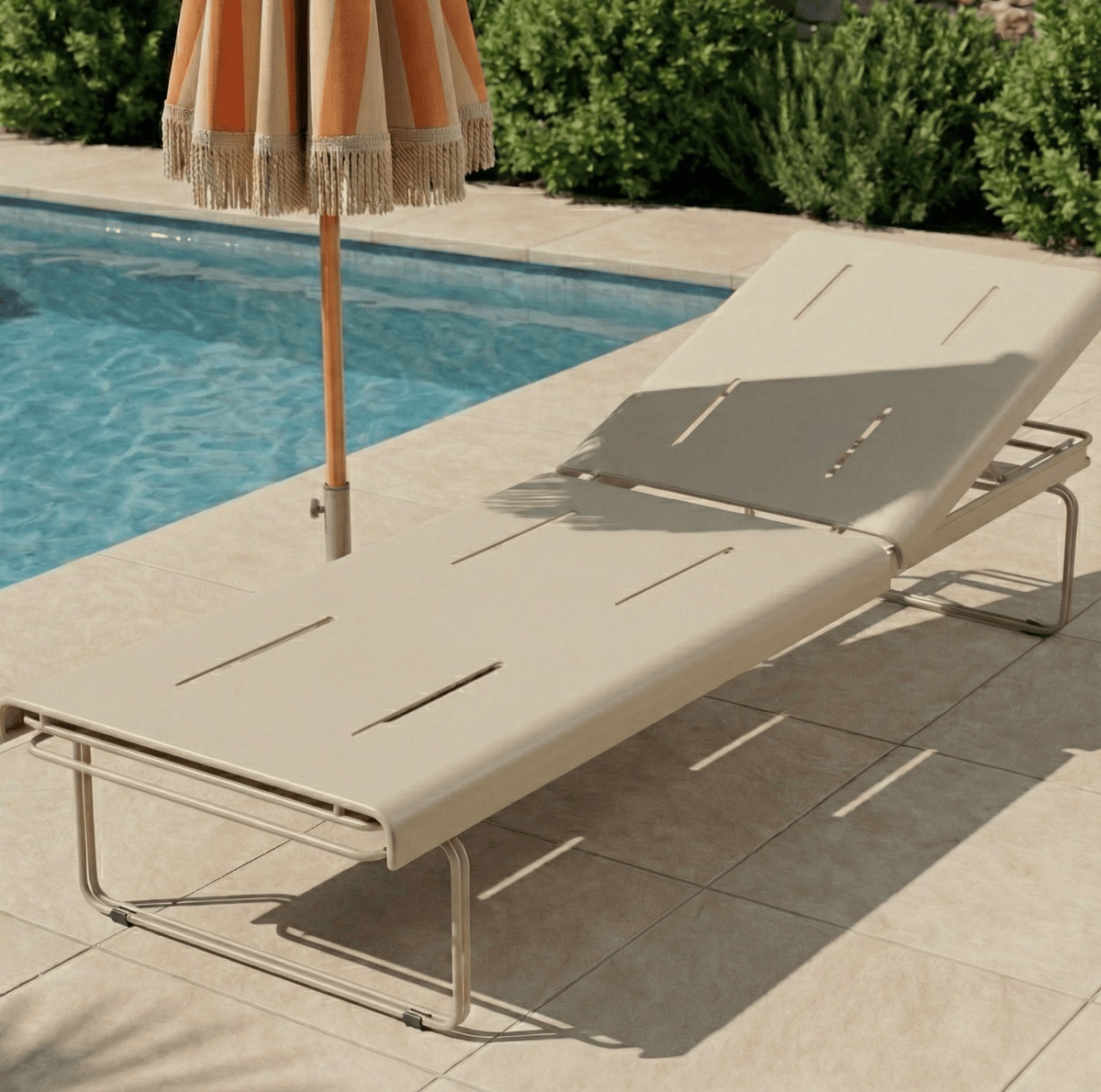 Seek & Ramble Sunbed Parco Outdoor Sun Bed Sand