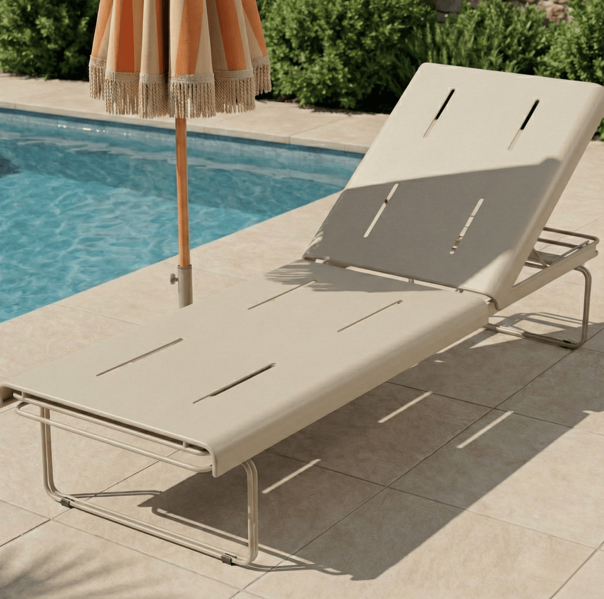 Seek & Ramble Sunbed Parco Outdoor Sun Bed Sand