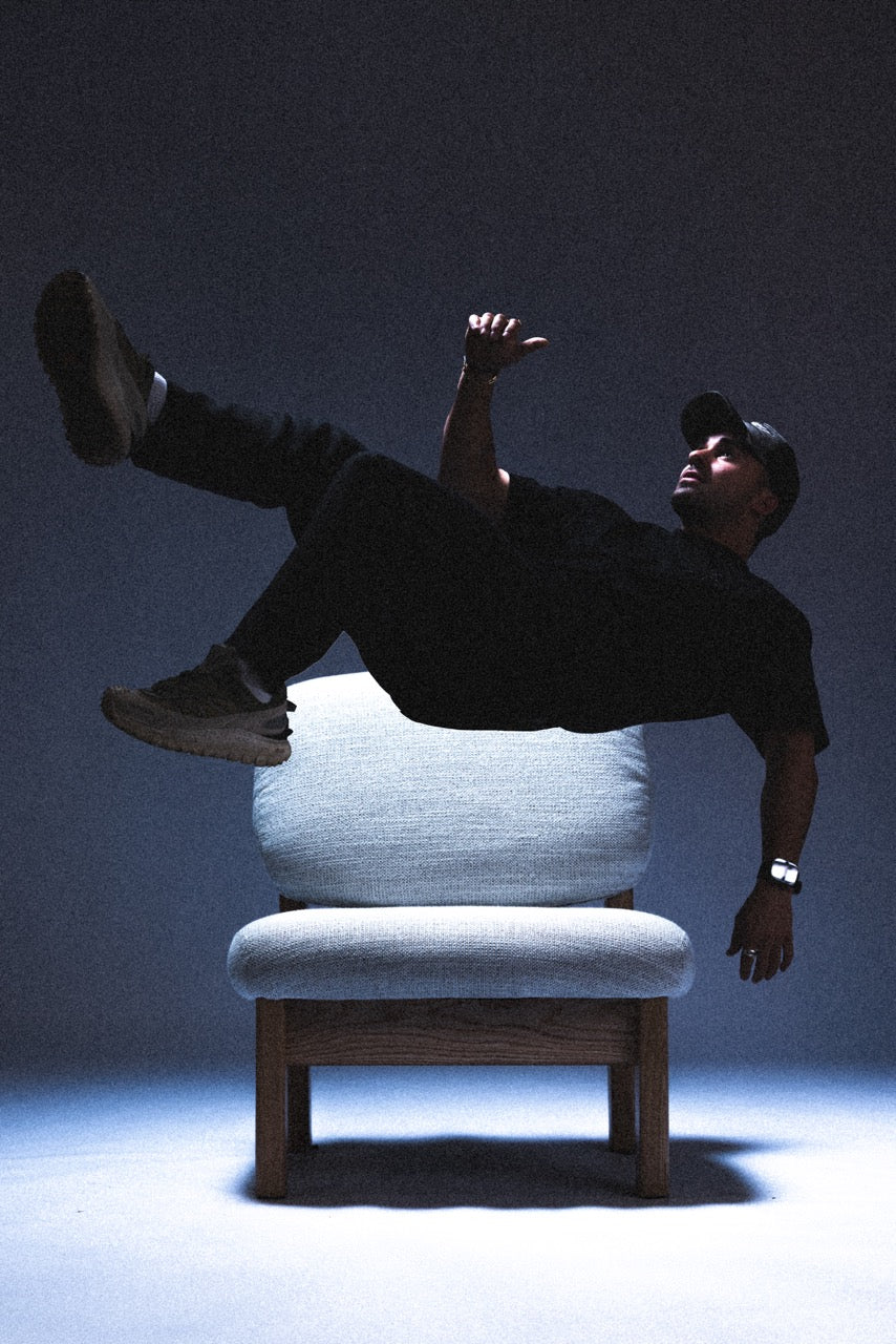 When Furniture Meets Fantasy: Pool Party x Seek & Ramble