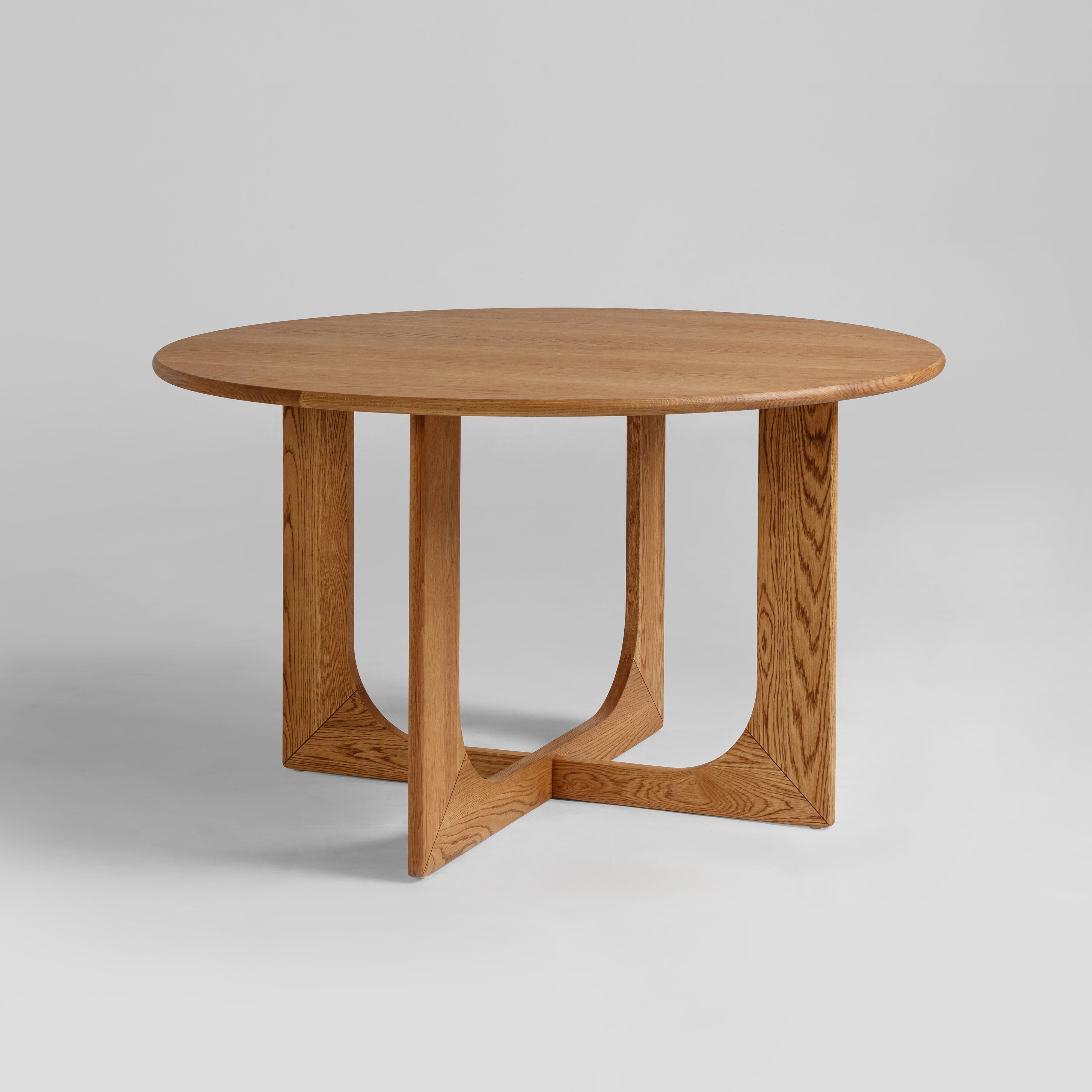 Seek & Ramble Dining Tables Oscar Round Oak 1.3M Dining Table