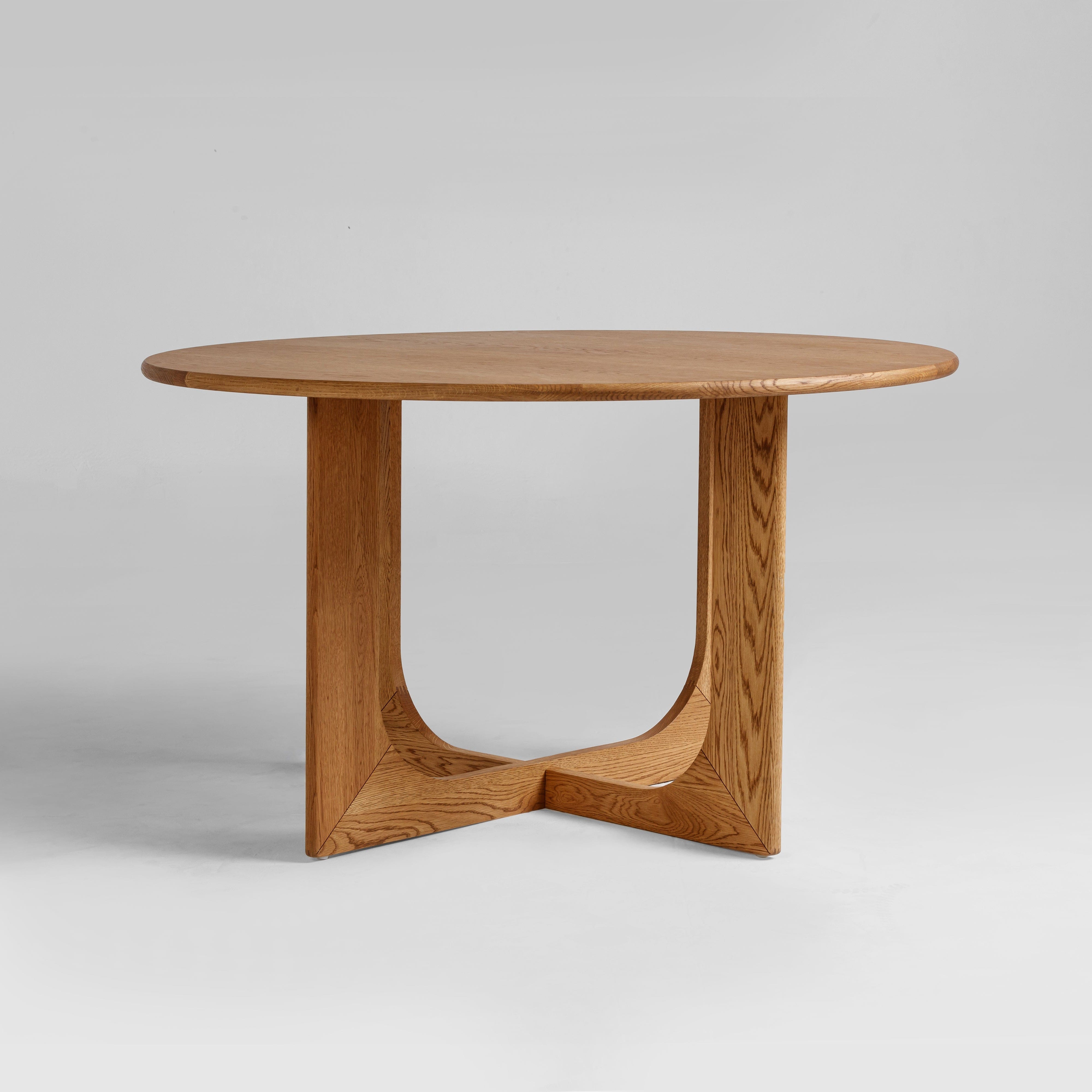 Seek & Ramble Dining Tables Oscar Round Oak 1.3M Dining Table