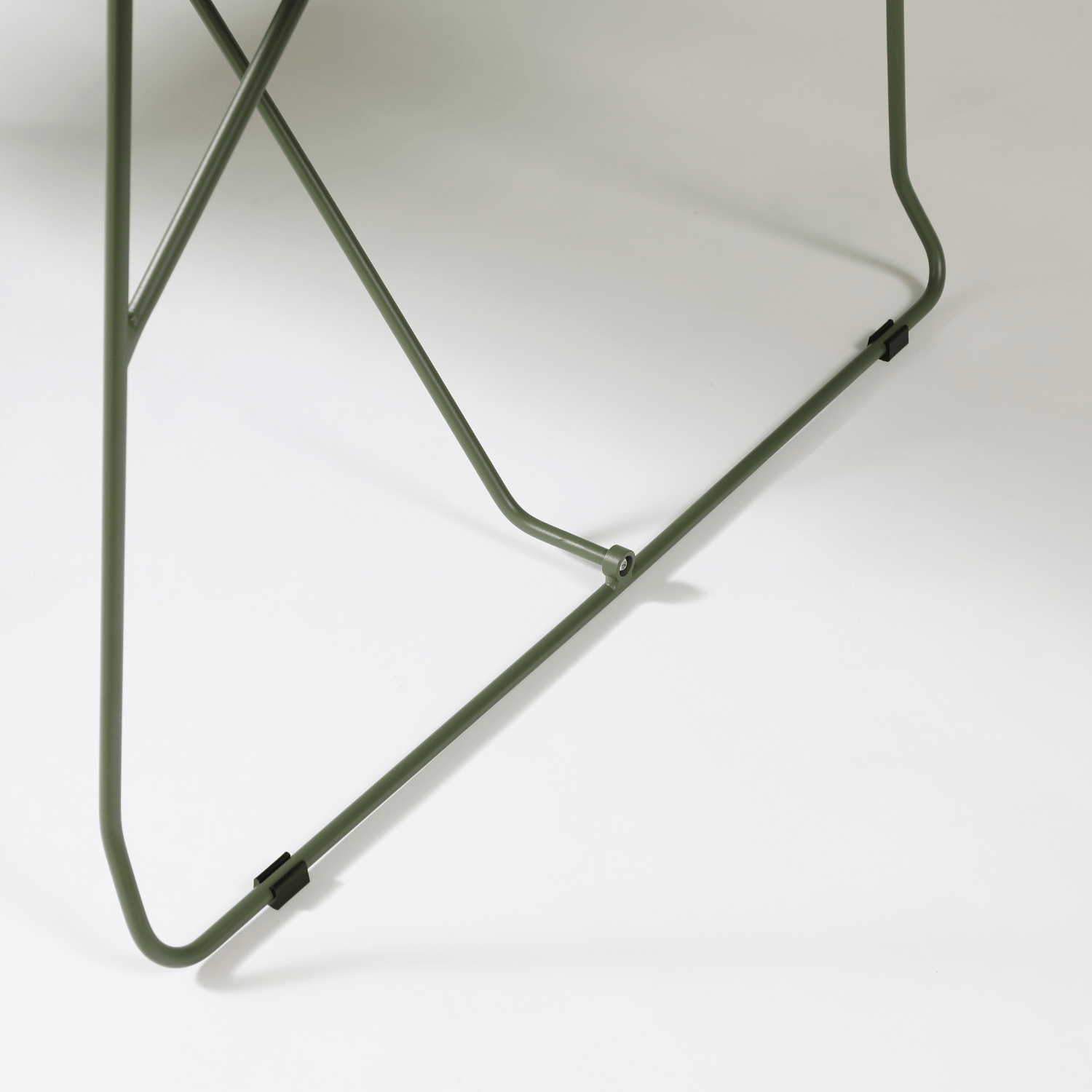 Seek & Ramble Armchair Parco Outdoor 180cm Dining Table Olive