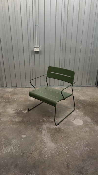 Parco outdoor lounge armchair, olive