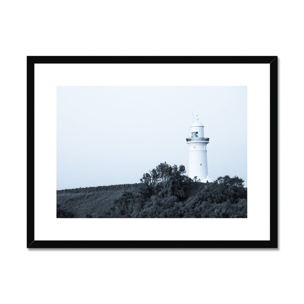 SeekandRamble Framed 12"x8" (30.48x20.32cm) / Black Frame Macquarie Lighthouse Vaucluce Framed Print