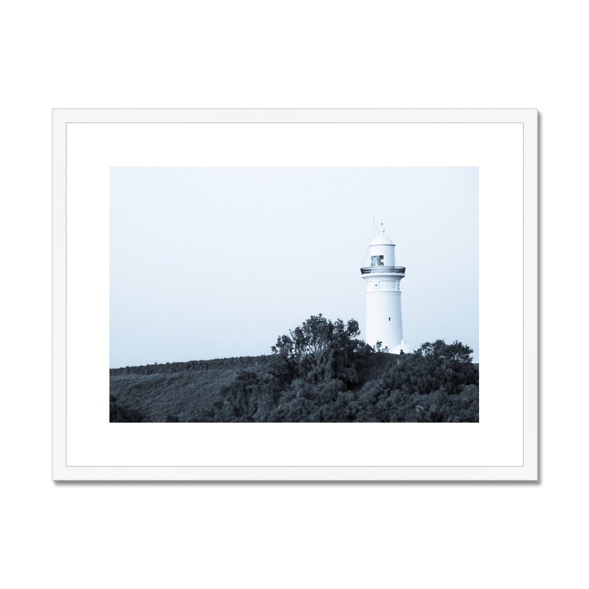 Adam Davies Framed 12"x8" (30.48x20.32cm) / White Frame Macquarie Lighthouse Vaucluse Framed Print